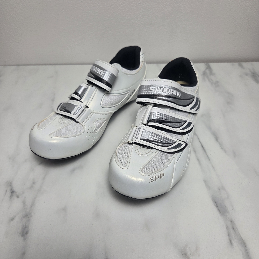 Shimano Women White Cycling Shoes with SPD Compatibility